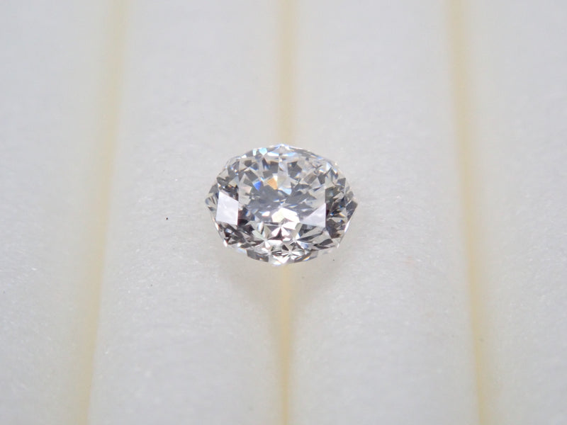 ダイヤモンド 0.128ctルース(E, VS2,オクタゴナルカット)