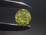 カナリーイエローダイヤモンド（トリートメント） 3.0mm/0.104ctルース（SIクラス相当）