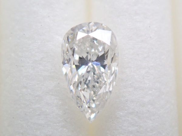 ダイヤモンド 0.169ctルース(G, SI2,ペアシェイプ)