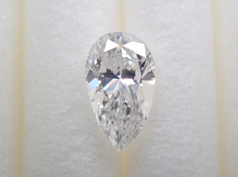 ダイヤモンド 0.201ctルース(E, VS2,ペアシェイプ) – カラッツSTORE