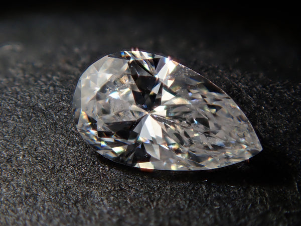 ダイヤモンド 0.201ctルース(E, VS2,ペアシェイプ)