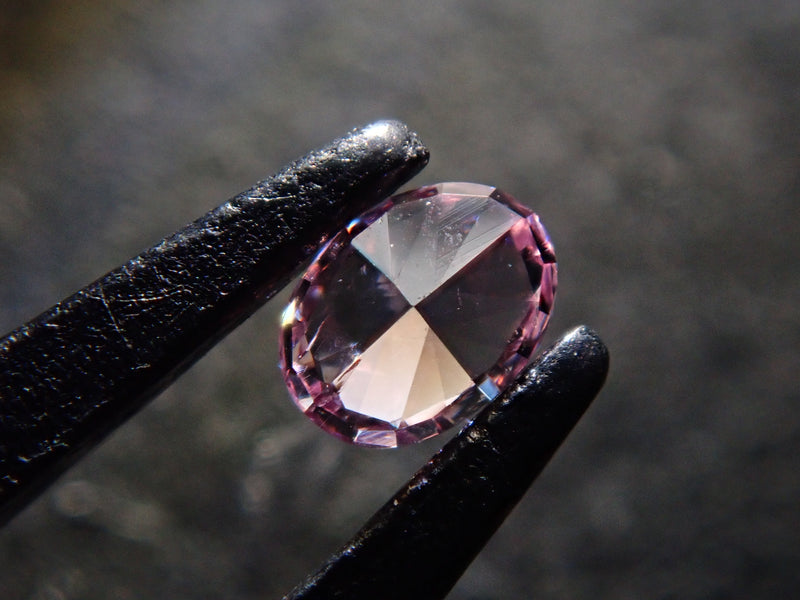 fancy intense pinkish purple 0.059ct