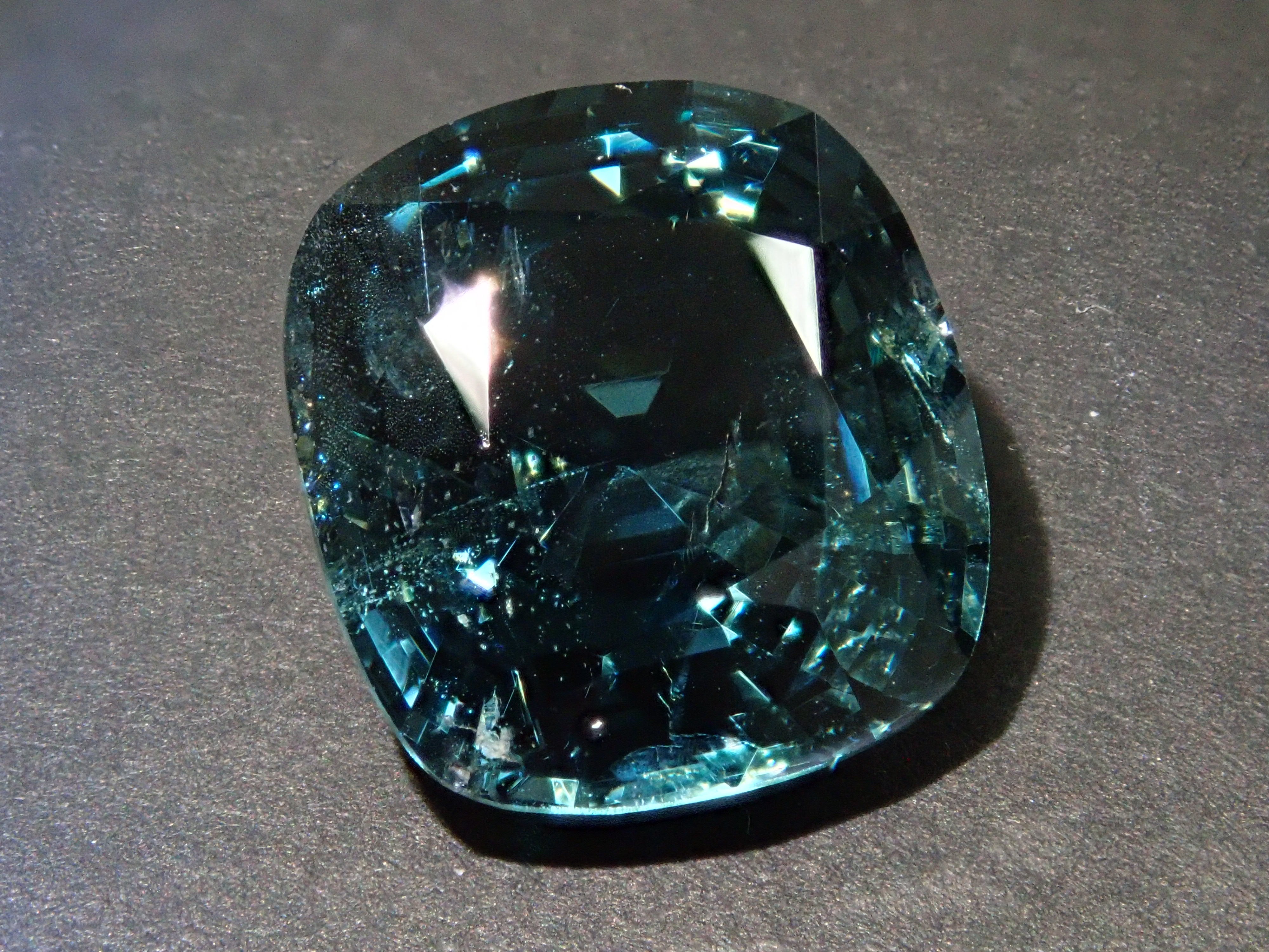 Spinel 5.205ct loose