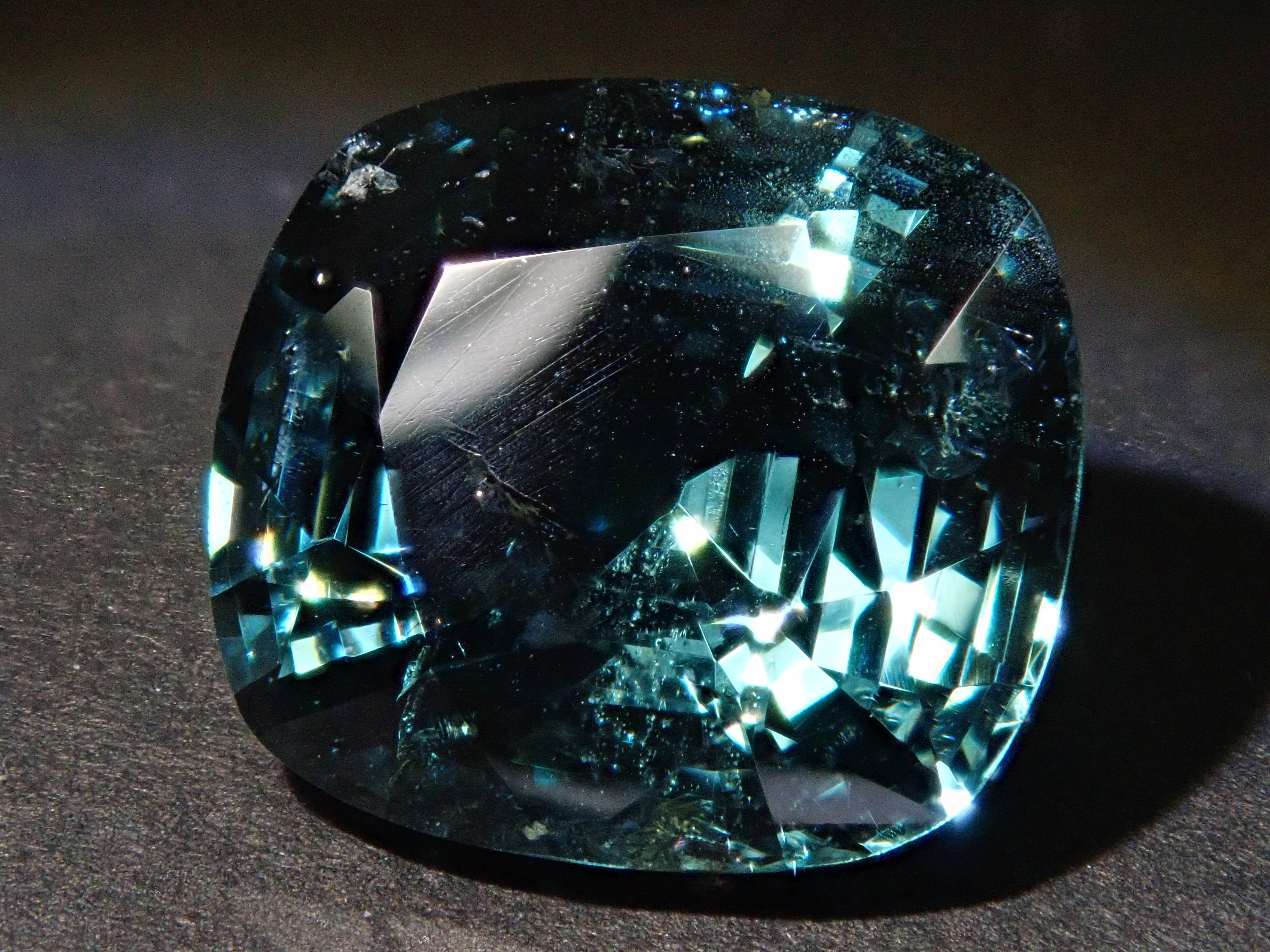 Spinel 5.205ct loose