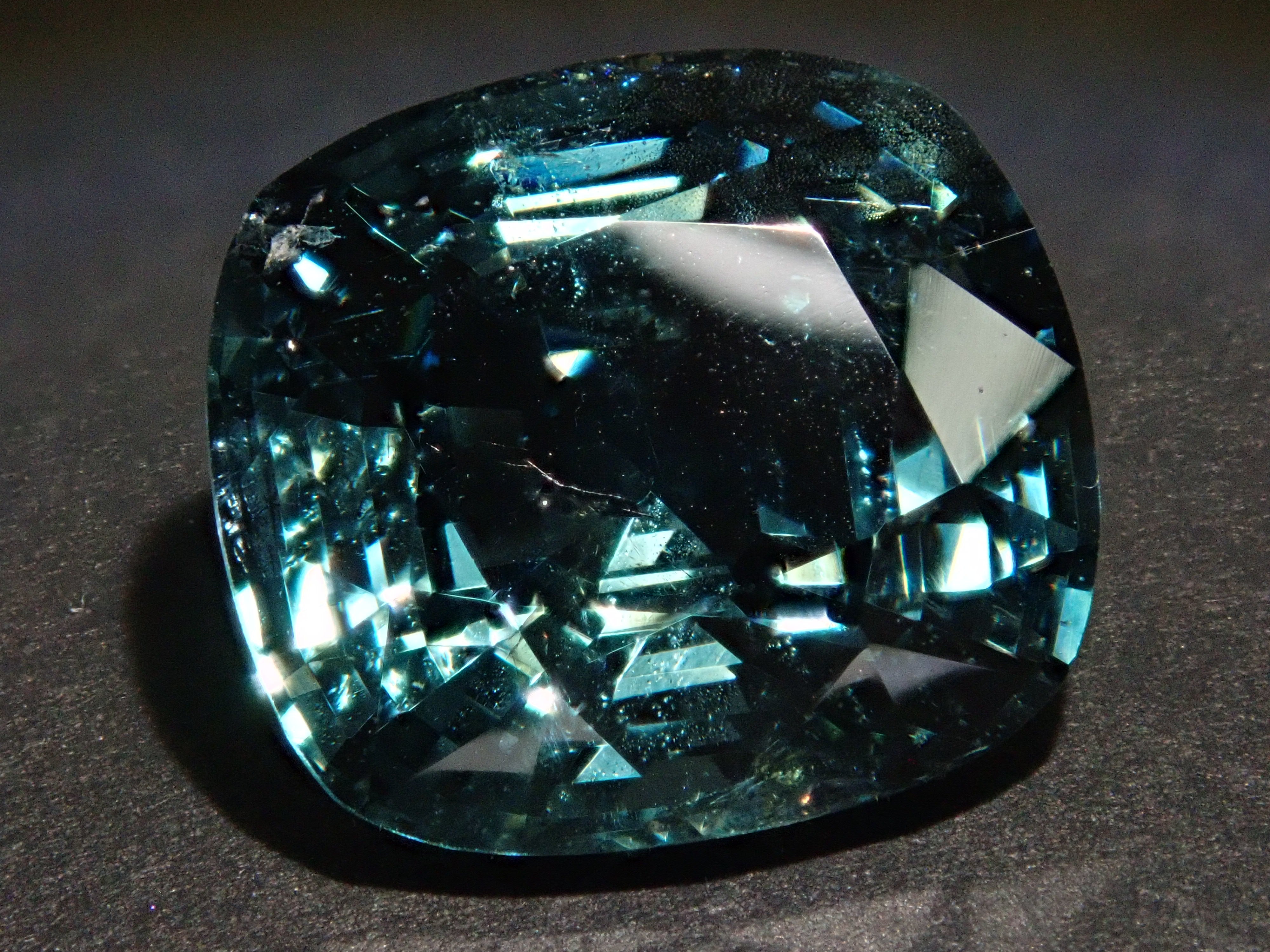 Spinel 5.205ct loose