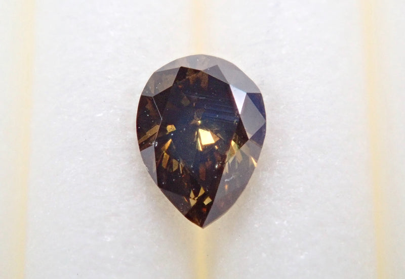 ファンシーダークブラウンダイヤモンド 0.133ctルース(FANCY DARK BROWN, SI2)