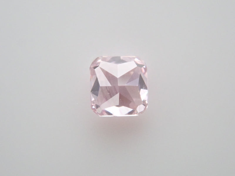 ピンクダイヤモンド 0.108ctルース(FANCY PURPLE PINK, I1) – カラッツ