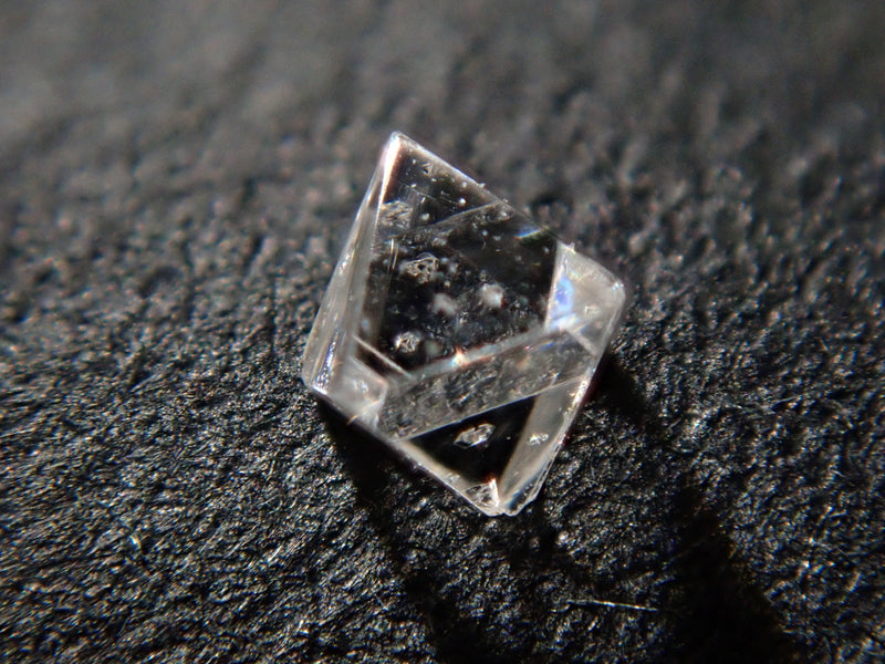 ダイヤモンド原石（ソーヤブル） 0.056ct 原石 – カラッツSTORE