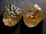 ダイヤモンド2石セット 0.580ct原石(グリーン・イエロー蛍光）
