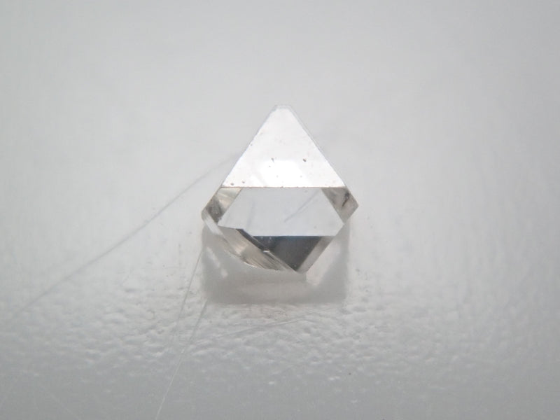 ダイヤモンド原石（ソーヤブル） 0.039ct原石 – カラッツSTORE