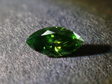 フォレストグリーンダイヤモンド（トリートメント） 0.074ctルース（VSクラス相当） 日独鑑