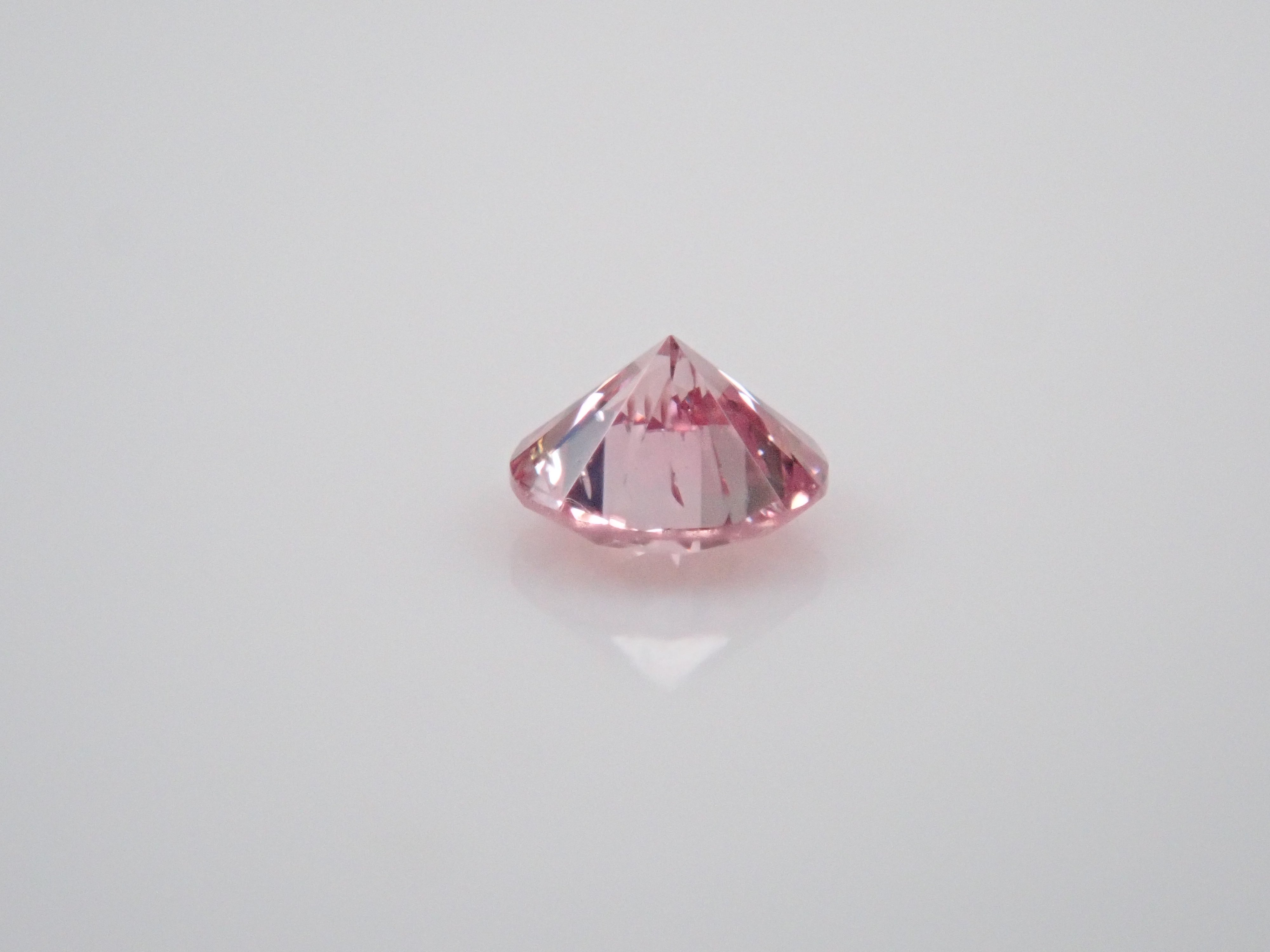 ファンシーパープリッシュピンクダイヤモンド 2mm/0.034ctルース(FANCY PURPLISH PINK, SI2)