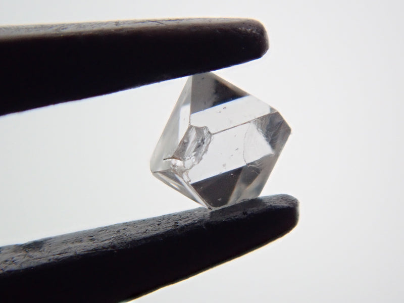 ダイヤモンド原石（ソーヤブル） 0.038ctルース