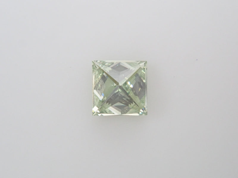  ミントグリーンダイヤモンド（トリートメント） 0.187ctルース