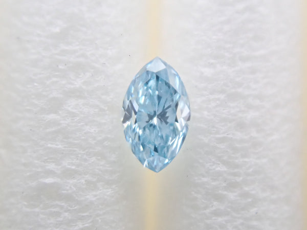 アイスブルーダイヤモンド 0.049ctルース（VSクラス相当,マーキースカット）