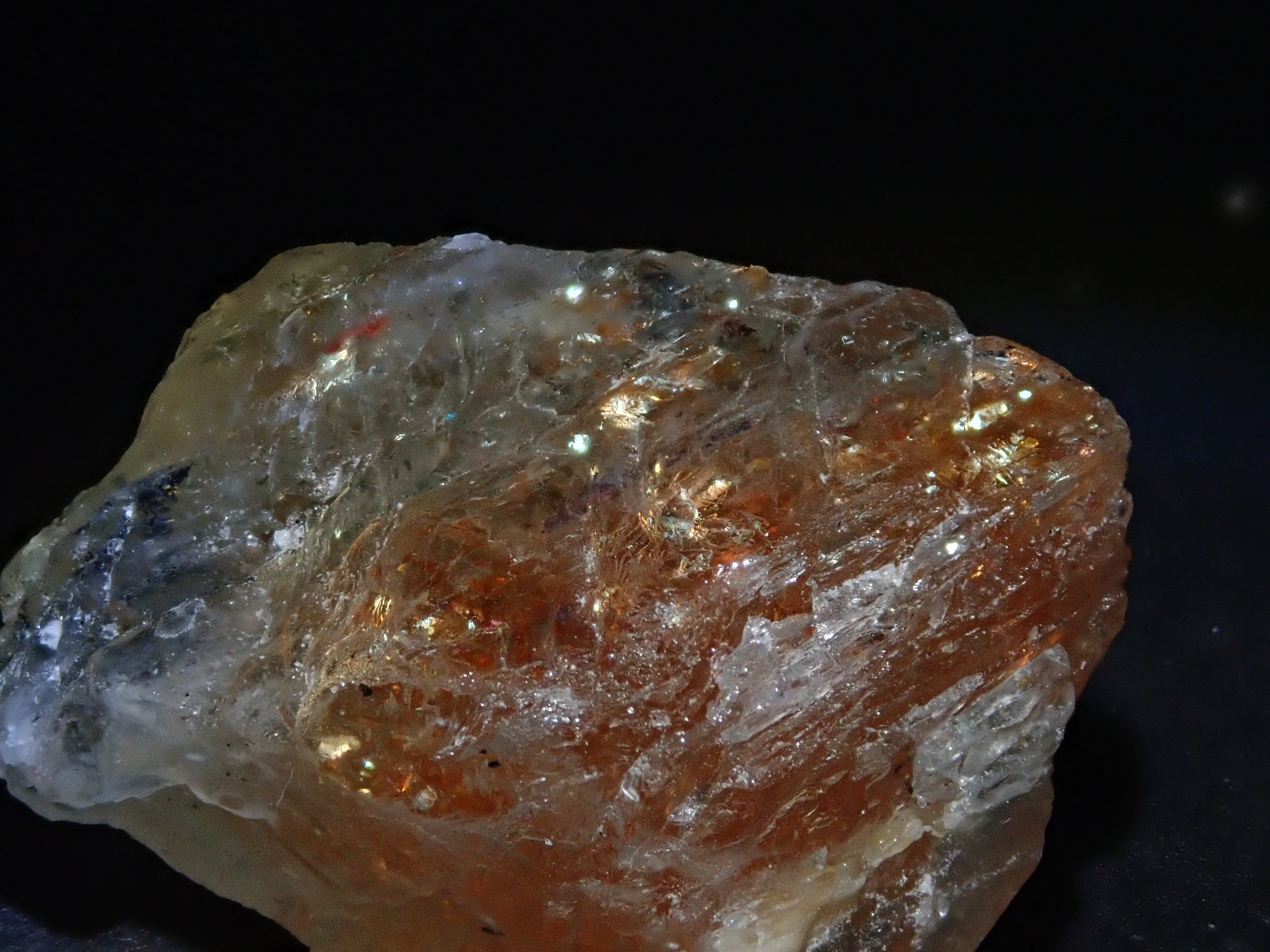 Oligoclase Sunstone 26.660ct rough stone