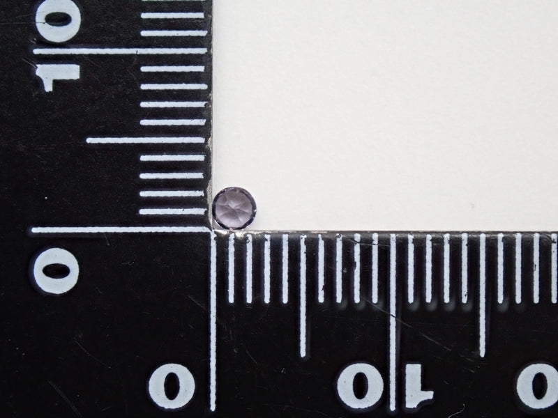 ベキリーブルーガーネット（カラーチェンジガーネット） 2.2mm/0.084ctルース