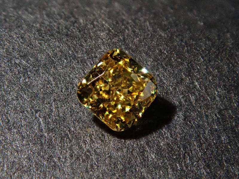 【最終値下げ】 0.115ct ファンシー インテンス イエロー ダイヤモンド