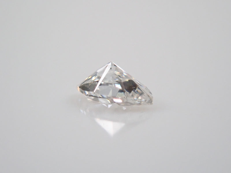 ダイヤモンド 0.071ctルース（VSクラス相当,マーキースカット）