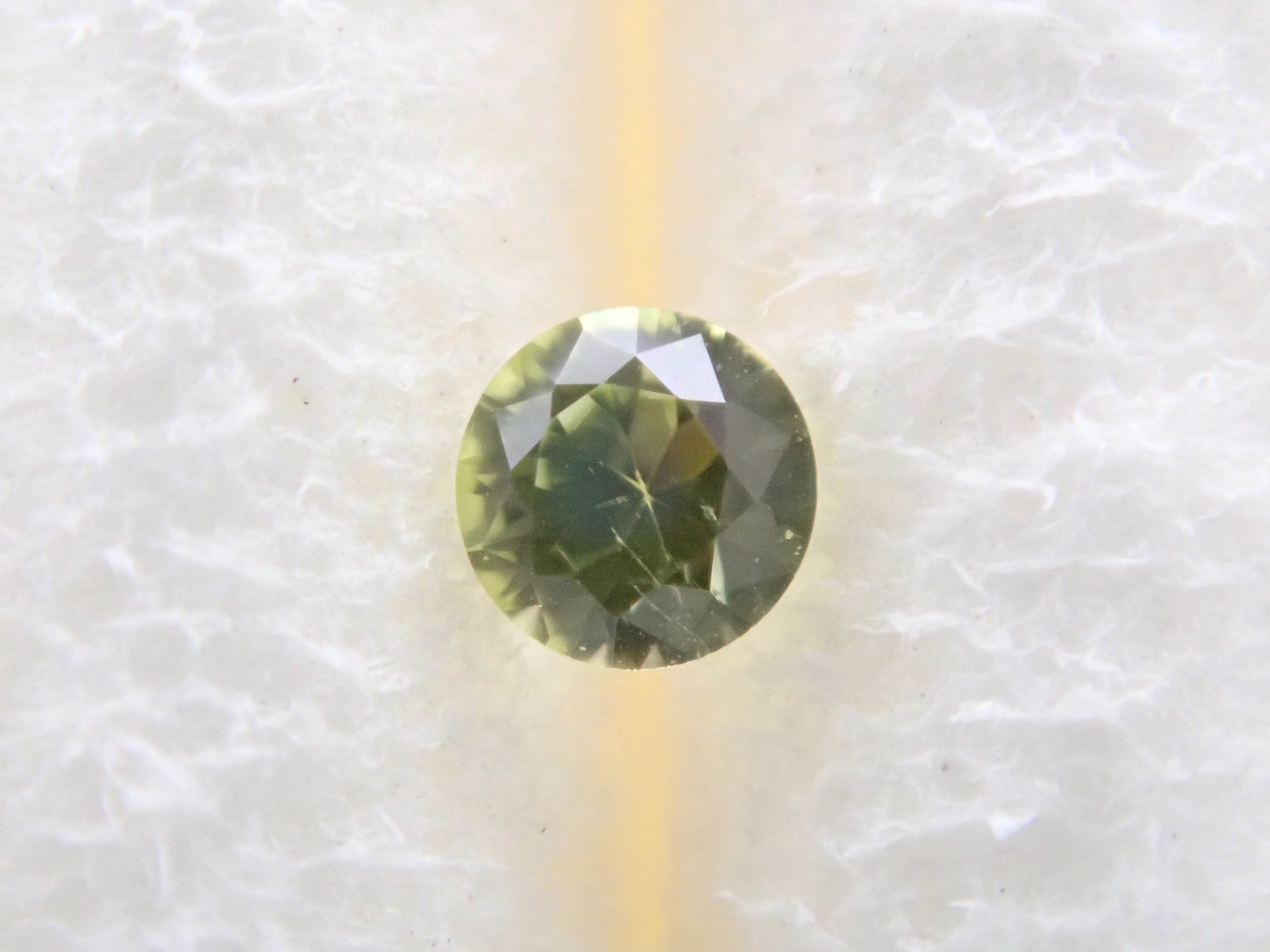 Parasite Peridot (Paracytic Peridot) 1.8mm/0.027ct Loose