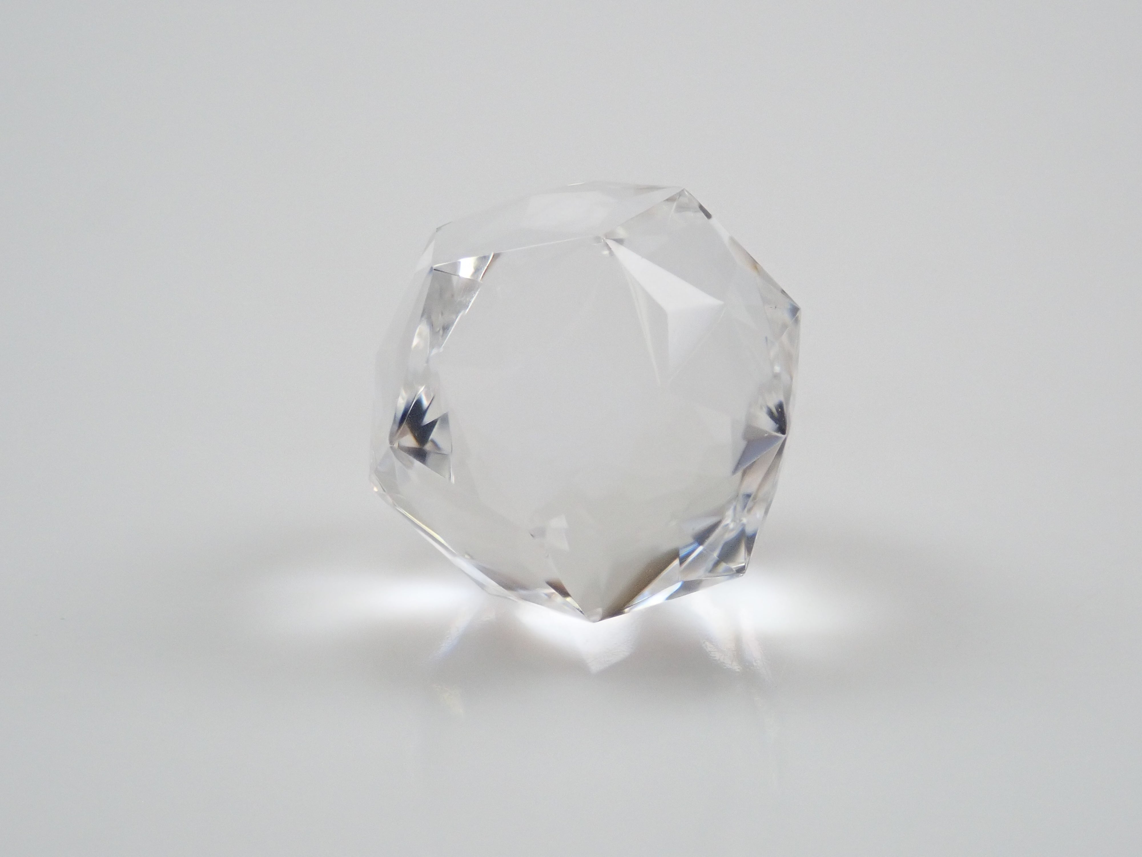 [Kikyo Cut] Rock Crystal 8.140ct Loose《Mr. Yukio Shimizu, Representative of Shimizu Precious Stones》 Patch included