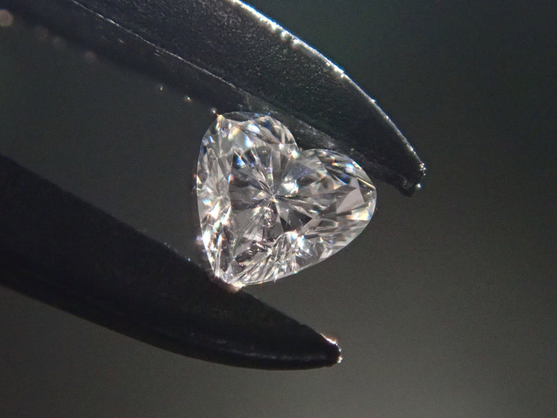 ダイヤモンド 2.3mm/0.053ctルース（VSクラス相当,ハートシェイプ）