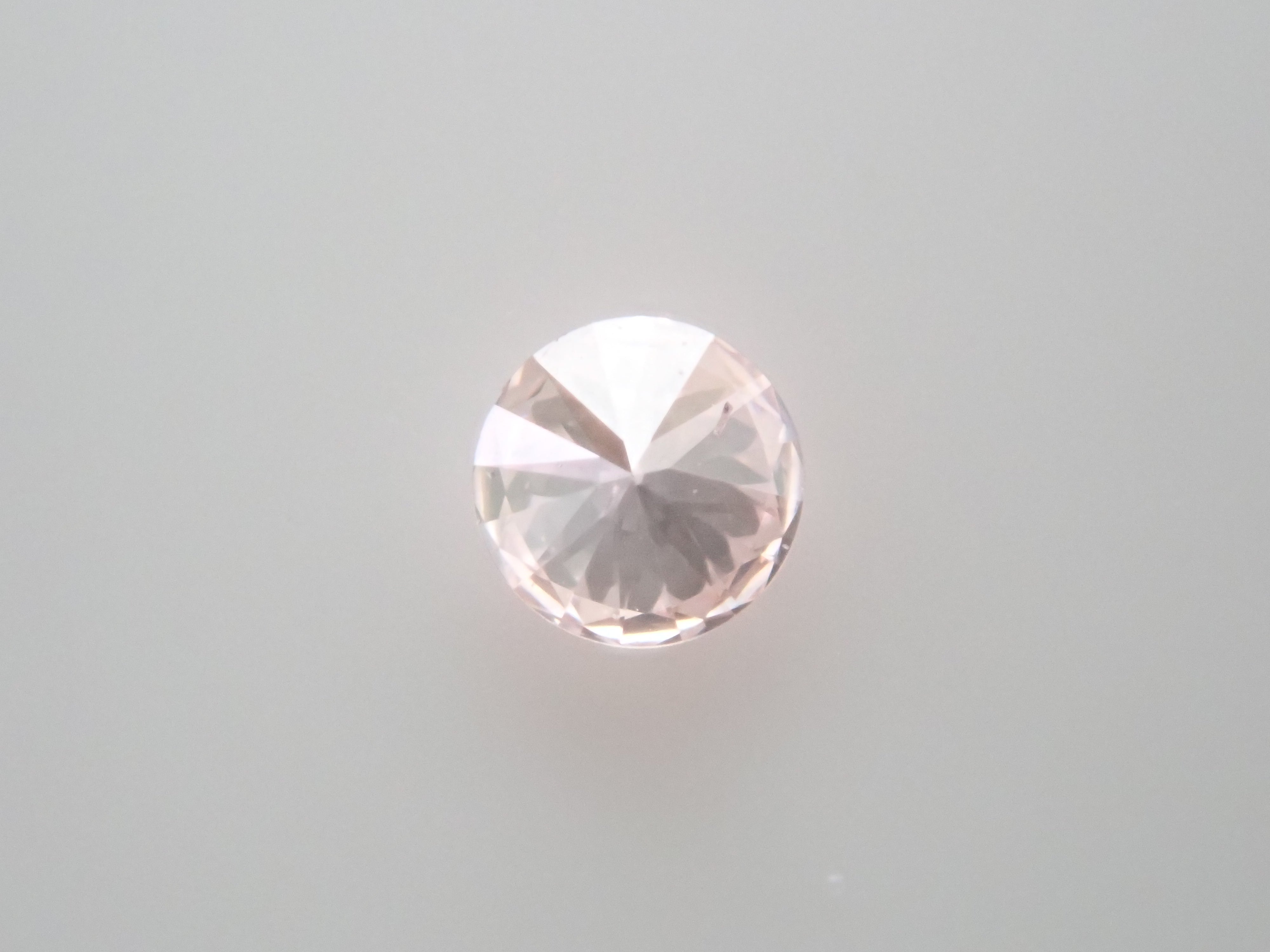 ファンシーライトオレンジピンクダイヤモンド 2.0mm/0.032ctルース(FANCY LIGHT ORANGY PINK, SI-1)