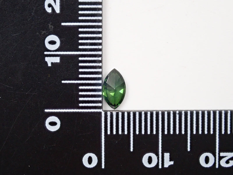フォレストグリーンダイヤモンド（トリートメント） 0.431ctルース(FANCY DARK GRAY GREEN, SI-2)