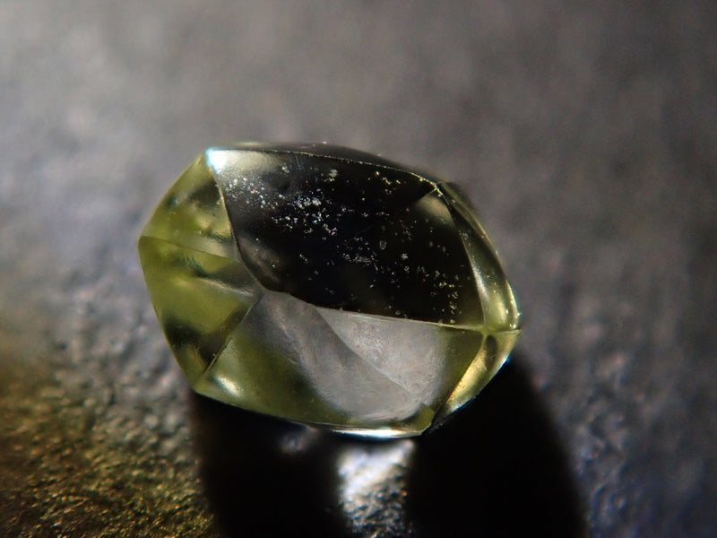 ダイヤモンド原石（メイカブル） 0.284ctルース