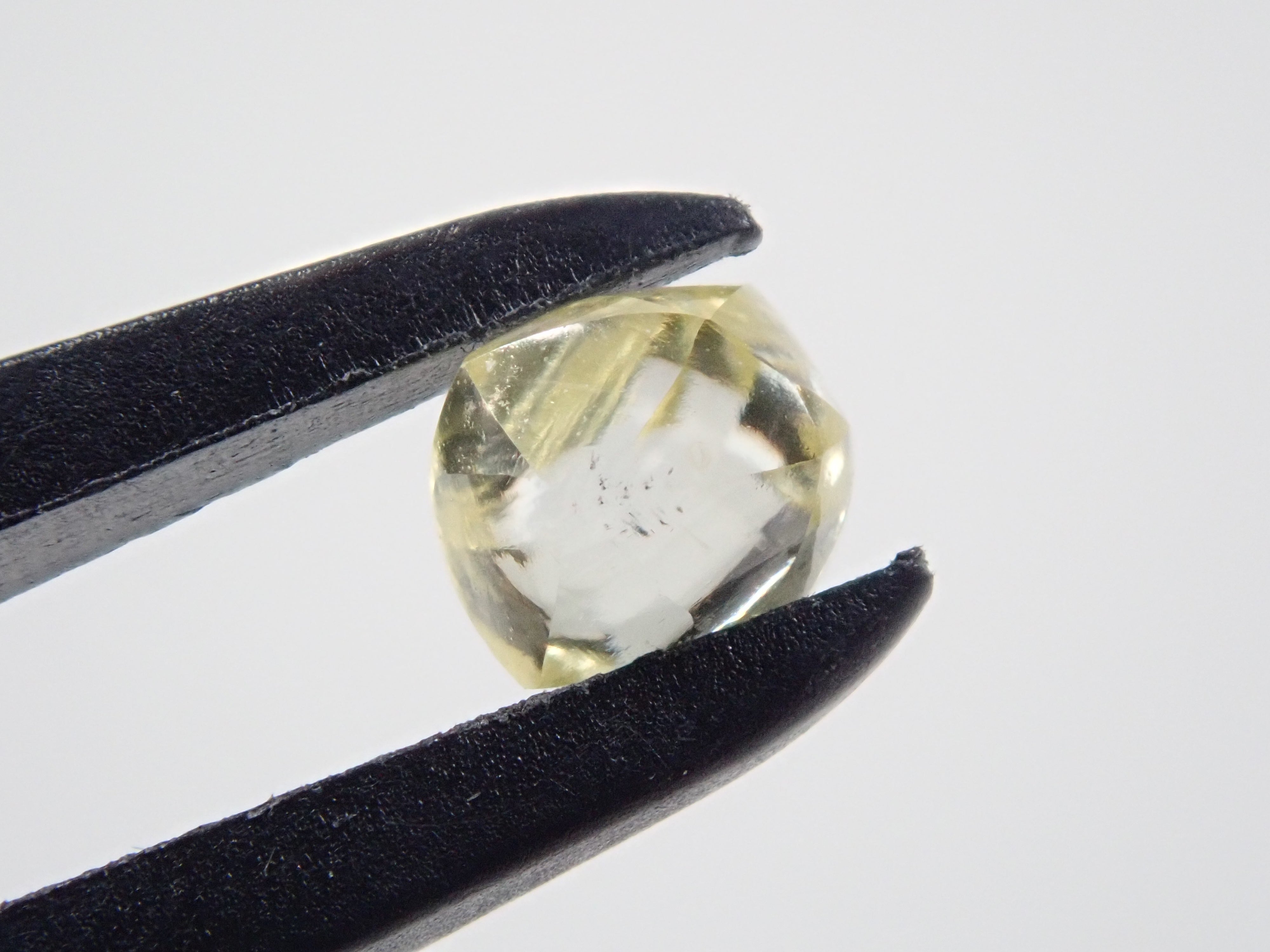 Rough diamond (makeable) 0.353ct loose