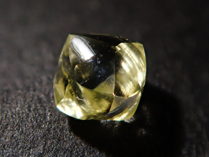 ダイヤモンド原石（メイカブル） 0.353ctルース