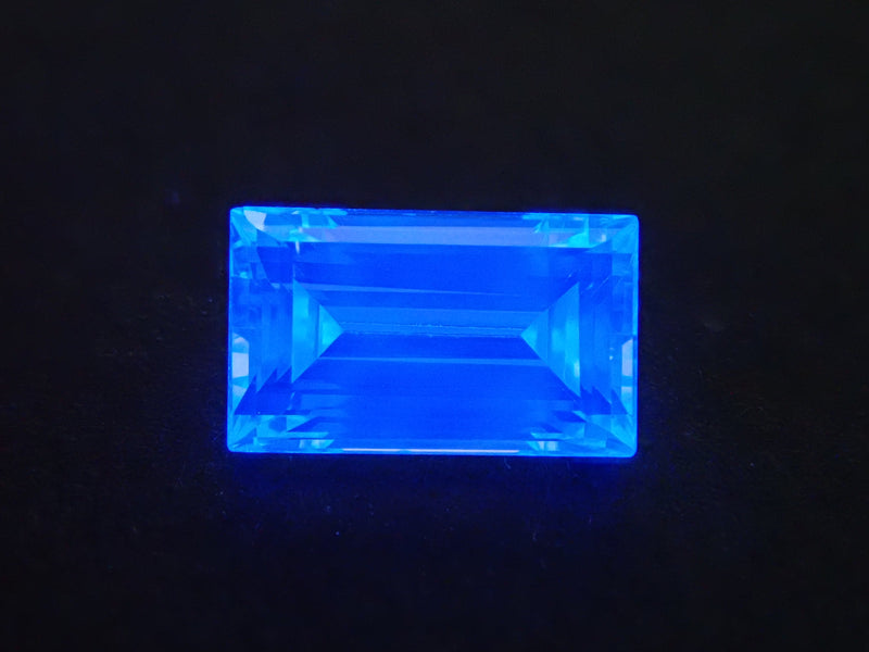 ダイヤモンド 0.273ctルース(バケットカット,G, VS-1)