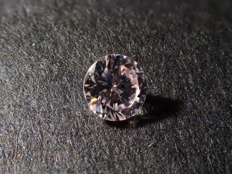 ピンクダイヤモンド 0.063ctルース(VERY LIGHT PURPLISH PINK, SI-2)