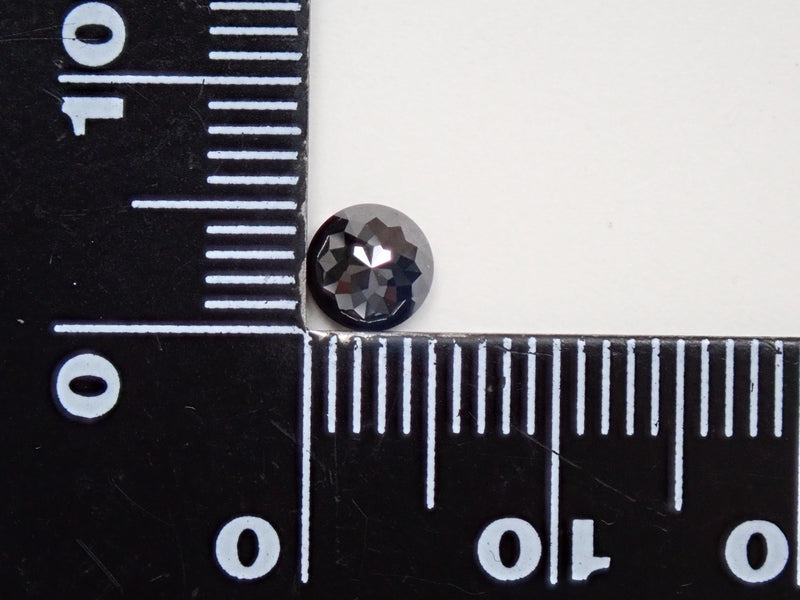 ブラックダイヤモンド 5mm/0.590ctルース（スーパーローズカット）