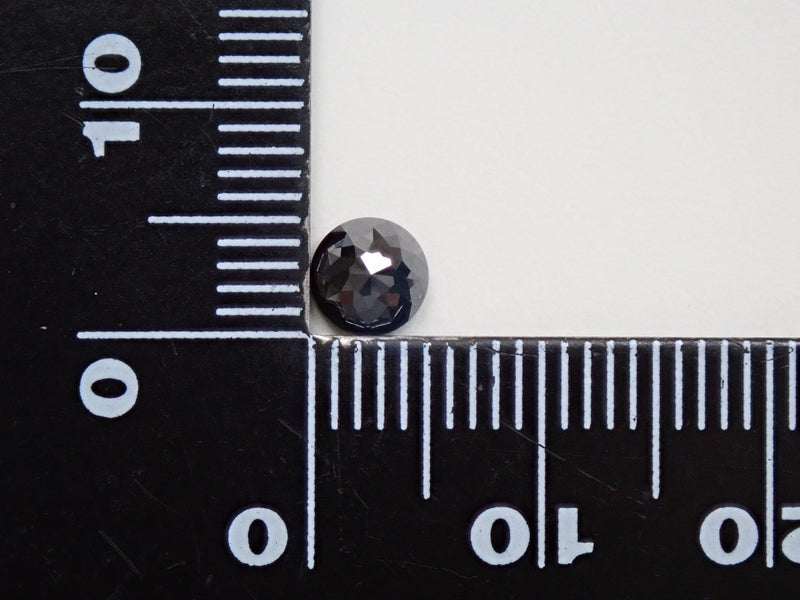 ブラックダイヤモンド 5mm/0.670ctルース（スーパーローズカット）