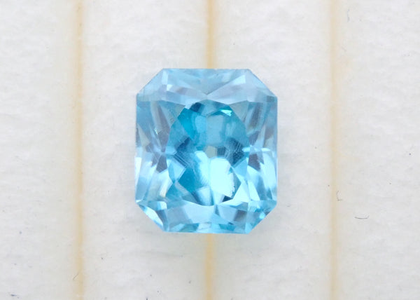 Blue zircon 0.950ct loose
