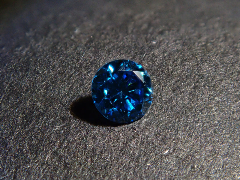 ロンドンブルーダイヤモンド（トリートメント） 2.5mm/0.070ctルース 