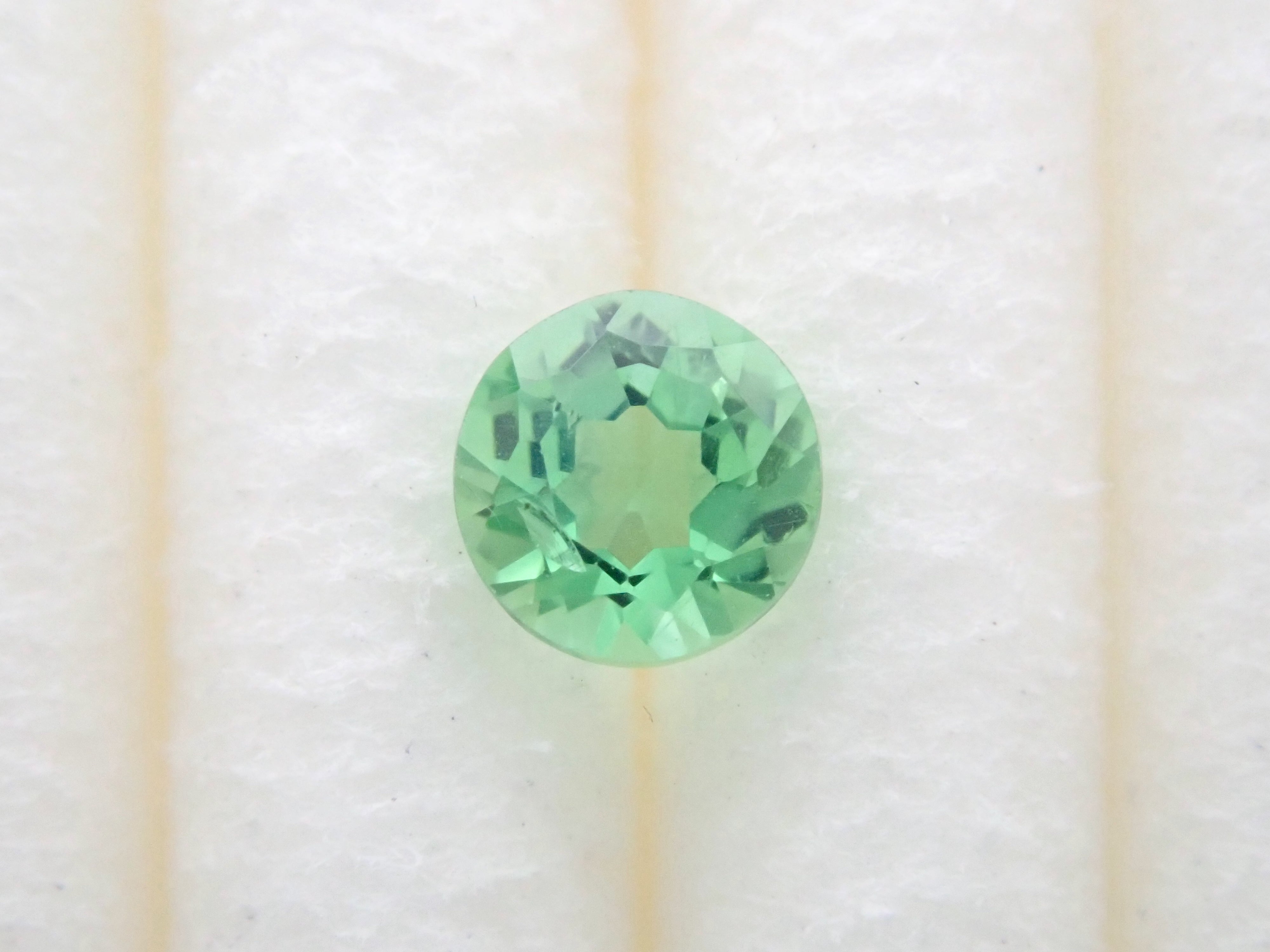 [On sale from 10pm on 11/15] Brazilian Paraiba Tourmaline 3.2mm/0.140ct loose stone (CuO:0.8%, MnO:1.9%)