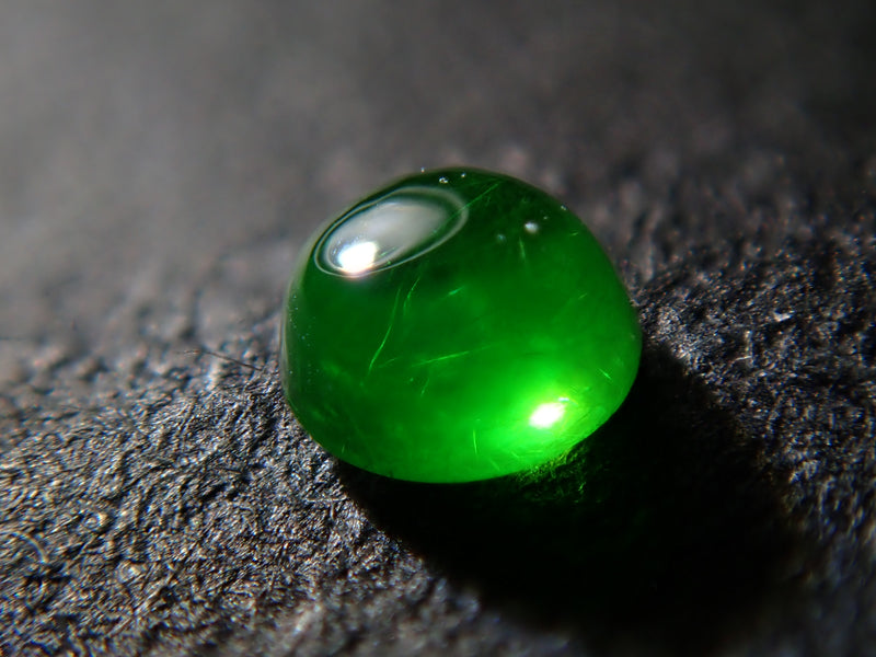 俄羅斯濃綠榴石（馬尾石）2 毫米/0.055 克拉裸石