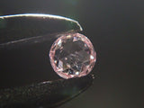ファンシーライトパープルピンクダイヤモンド（ローズカット） 1.8mm/0.024ctルース(FANCY LIGHT PURPLE PINK, SI2)