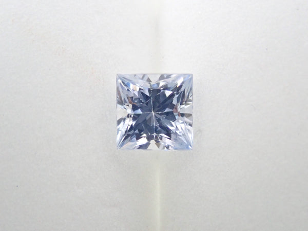 冰藍色藍寶石 4.5 毫米/0.682 克拉裸石（公主方形切割）