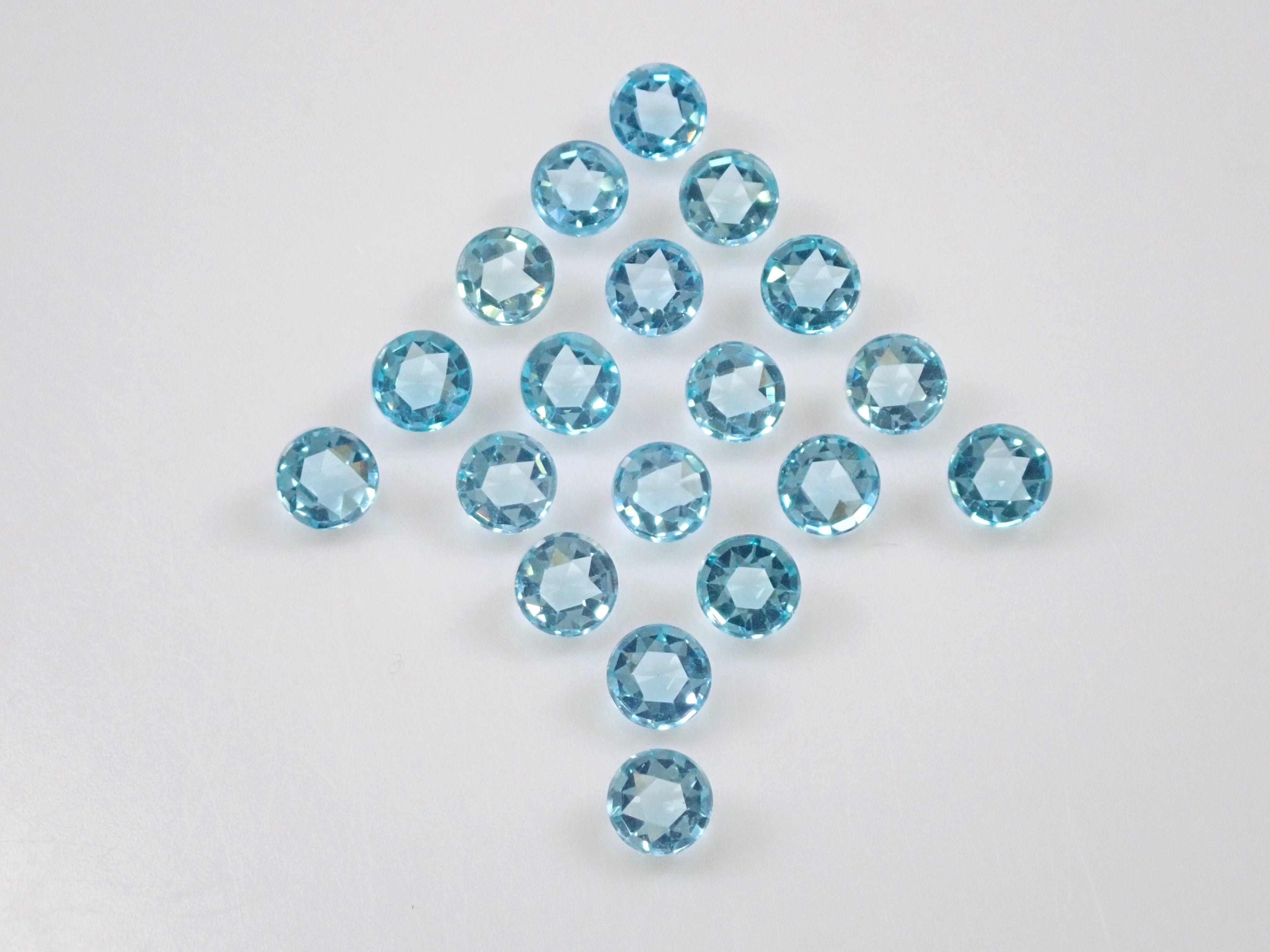 Rose cut apatite 1 stone 3mm《Multiple purchase discount available》