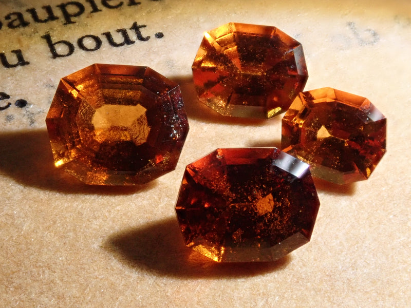 Hessonite garnet 1 stone (molasses-like, octagonal cut)《Multiple purchase discount available》