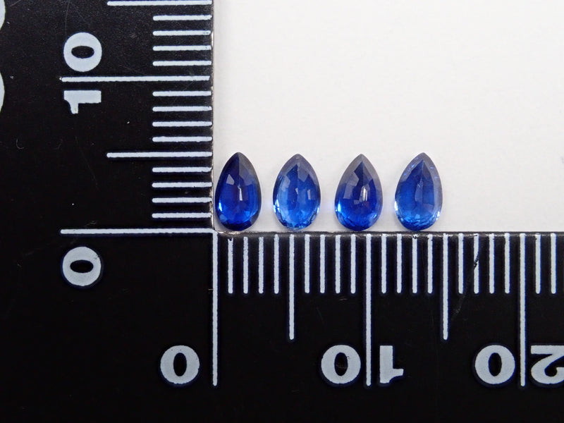 Kyanite 1 stone (royal blue color, approx. 3 x 5 mm)《Discount available for multiple purchases》