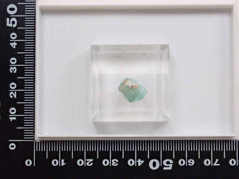 フォスフォフィライト 原石（19.5×9.2×7.8mm）