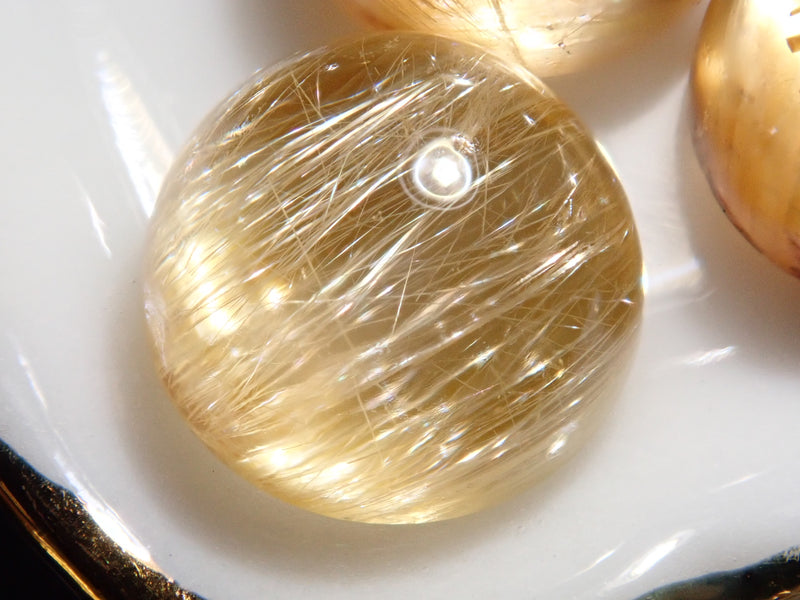 Rutilated Quartz Cat's Eye Approx. 7.0-7.5mm 1 stone (Cat's Isle Chill)《Discount available for multiple purchases》