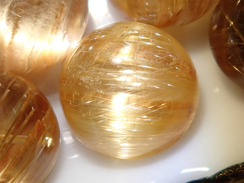 Rutilated Quartz Cat's Eye Approx. 7.0-7.5mm 1 stone (Cat's Isle Chill)《Discount available for multiple purchases》