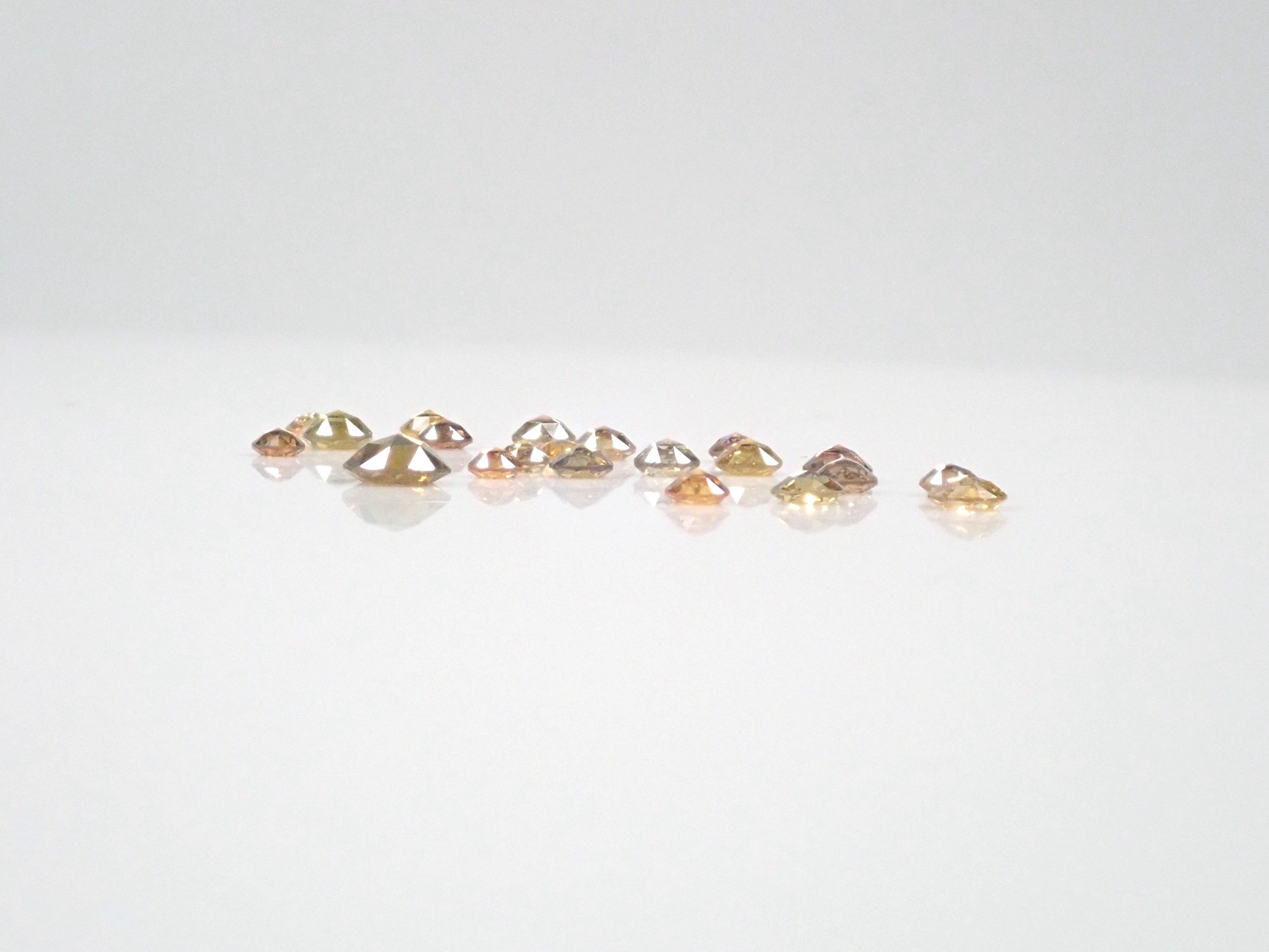 Gem Gacha💎Rose cut diamond (fluorescent orange, green, yellow)