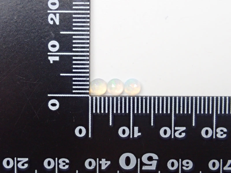 ローズカットのエチオピア産オパール 4mm 1石《10月誕生石》