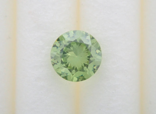 俄羅斯濃綠榴石（馬尾石）3.2 mm/0.175 克拉裸石